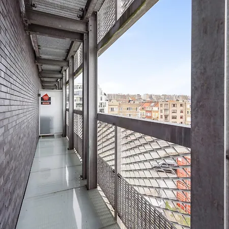 Stay, Cleaning Included Daire Blankenberge